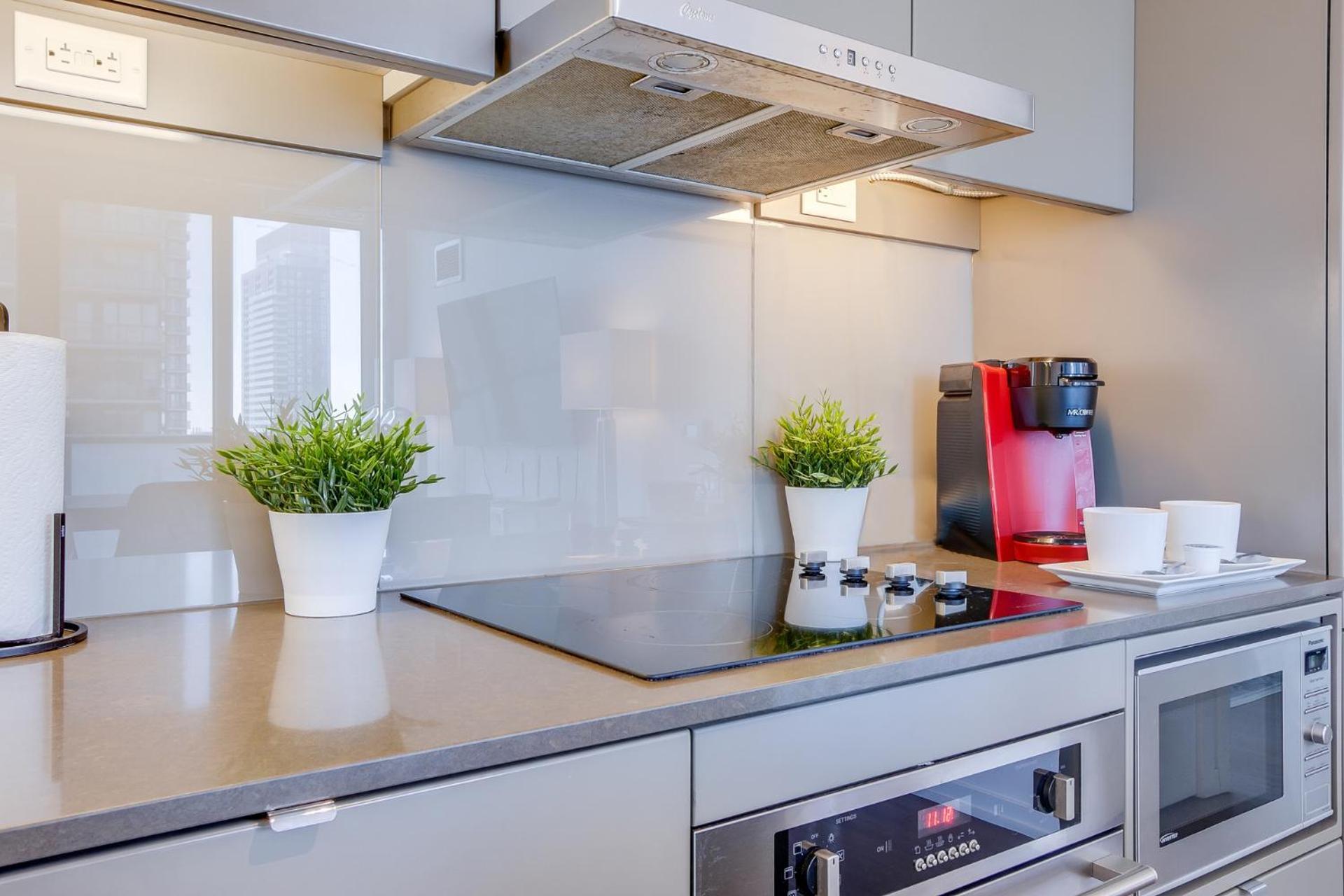 טורונטו 1Br Condo - City View, Near Cn Tower & Rogers Center מראה חיצוני תמונה